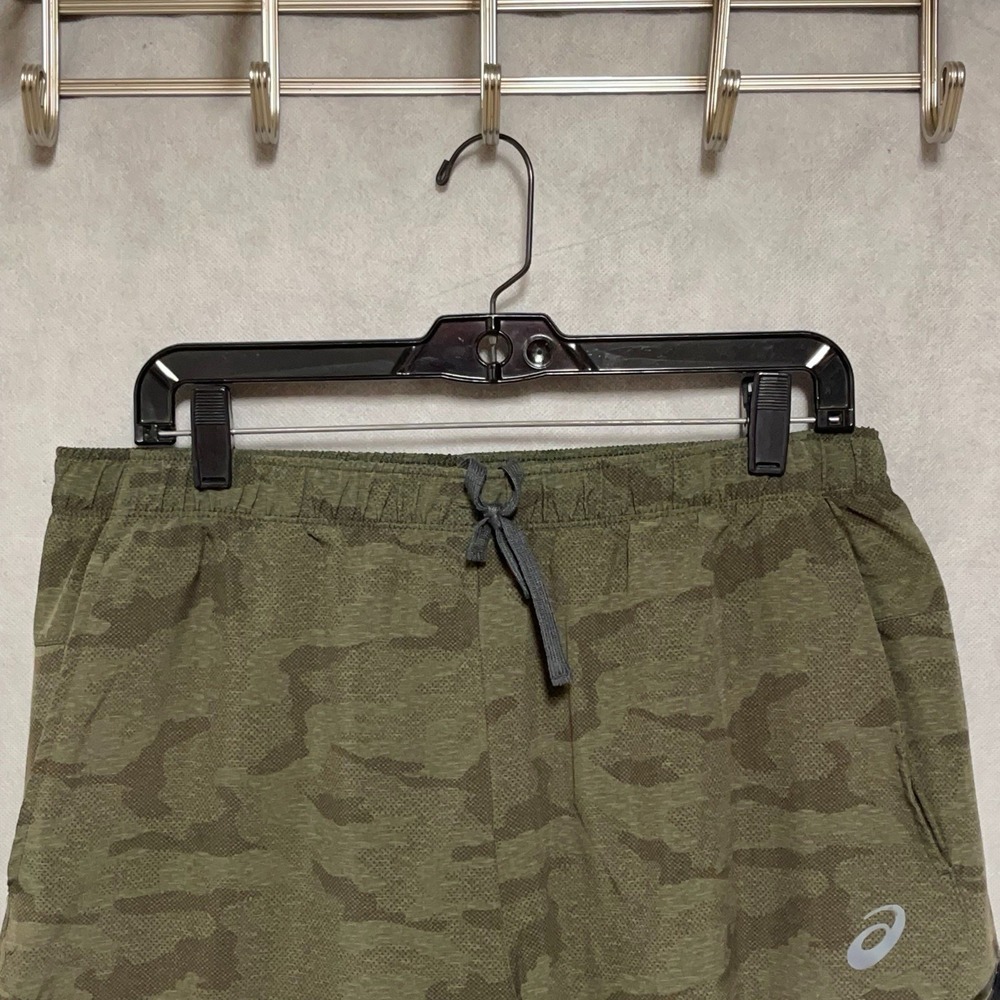Asics Shorts Men L (32x8) Green Camo Stretch Perforated Training Gym Athletic